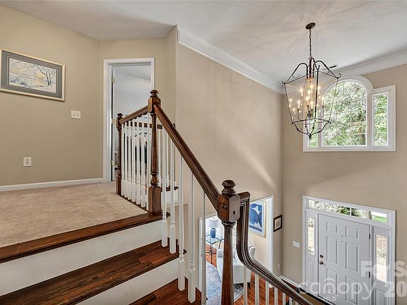 5th image of 5709 Woodridge Ct NW
