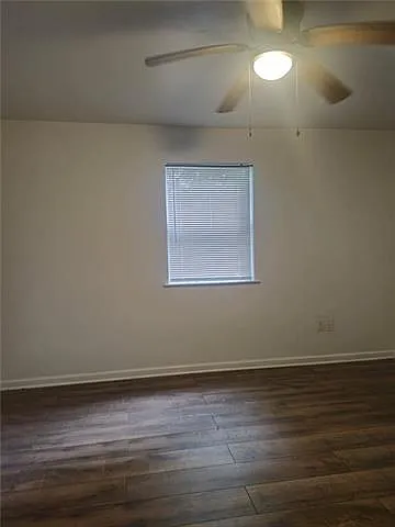6057 Vermillion Blvd #B — Photo 5