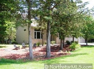8089 Crescent Ct, Eden Prairie, MN 55347