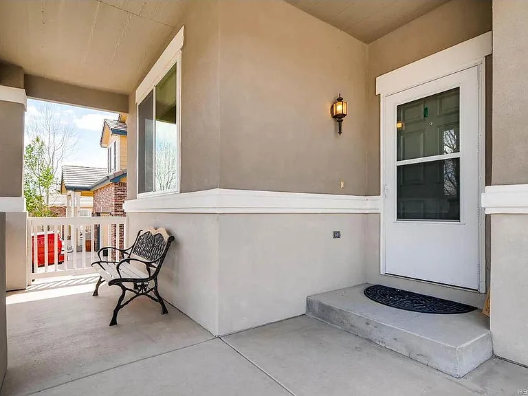 10382 Nottingham Dr — Photo 5