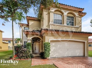4997 SW 136th Ter, Hollywood, FL 33027