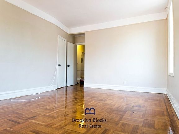 5th image of 50 E 19th St APT F6