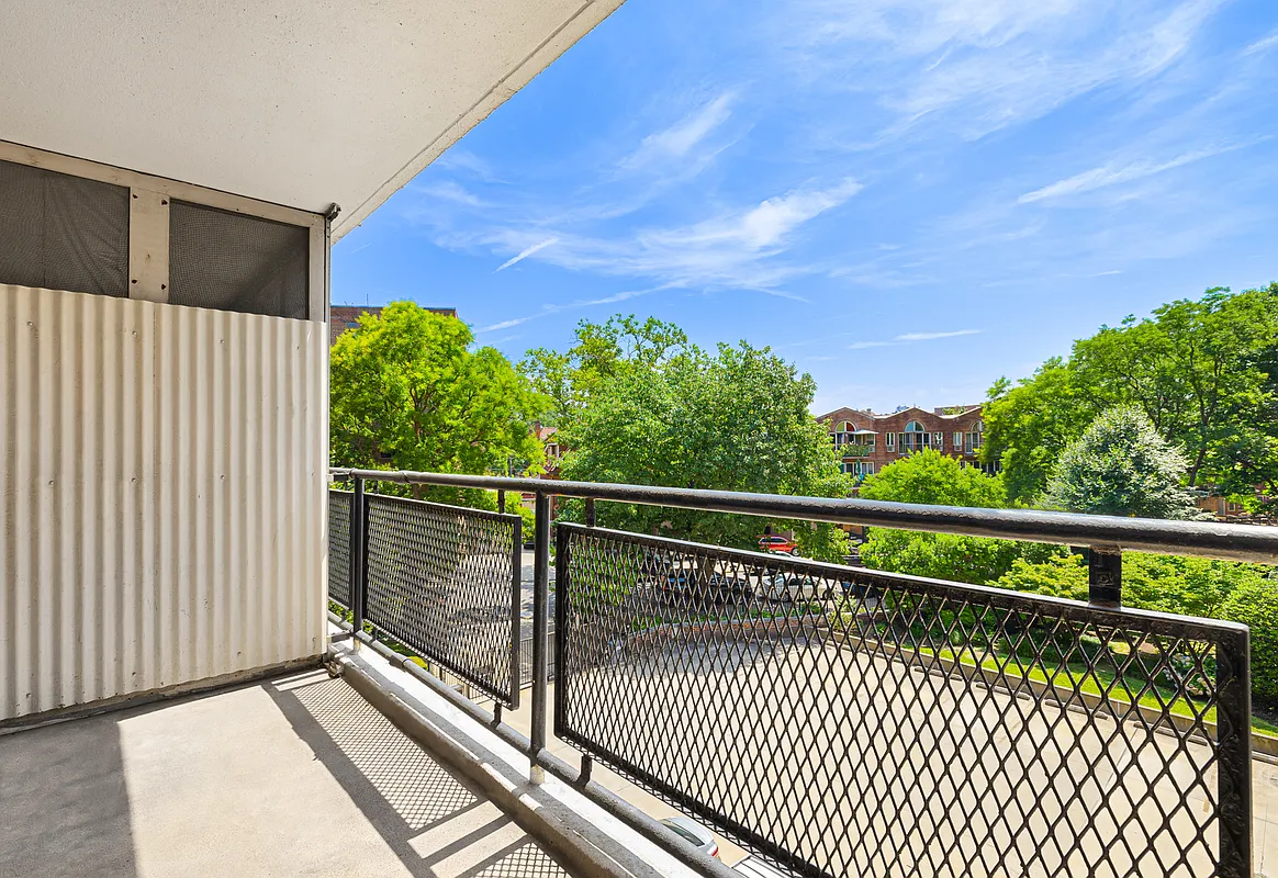 35-11 85th St Unit 4A  