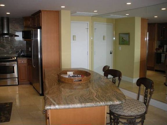 Kitchen Bar