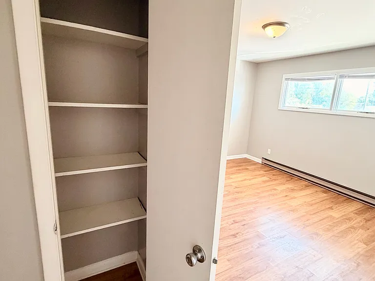 627 N Bryan Ave #9 — Photo 6
