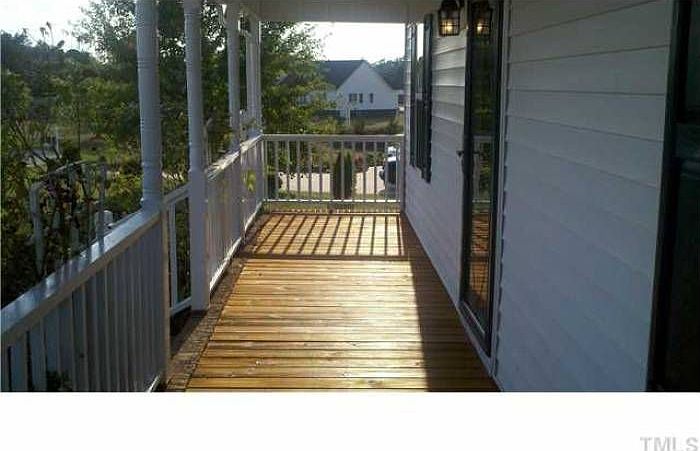 2nd image of 50 Eleanor Ln