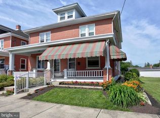 152 W Sunset Ave, Ephrata, PA 17522