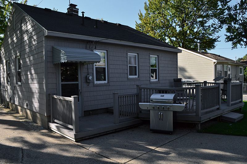 2nd image of 26566 Barrington St