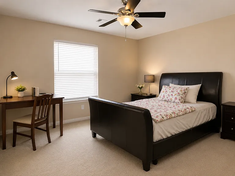 1314 Salado Dr — Photo 17