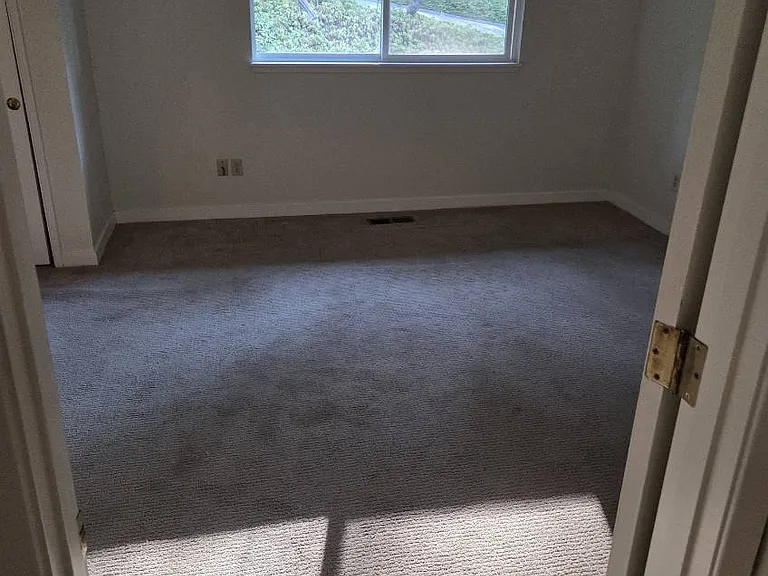 lower level bdrm