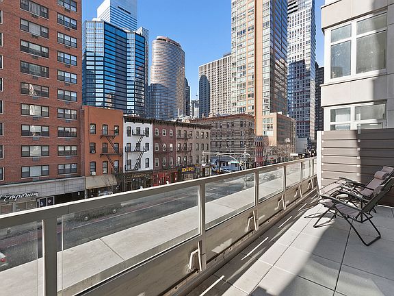 5th image of 305 E 51st St APT 3H