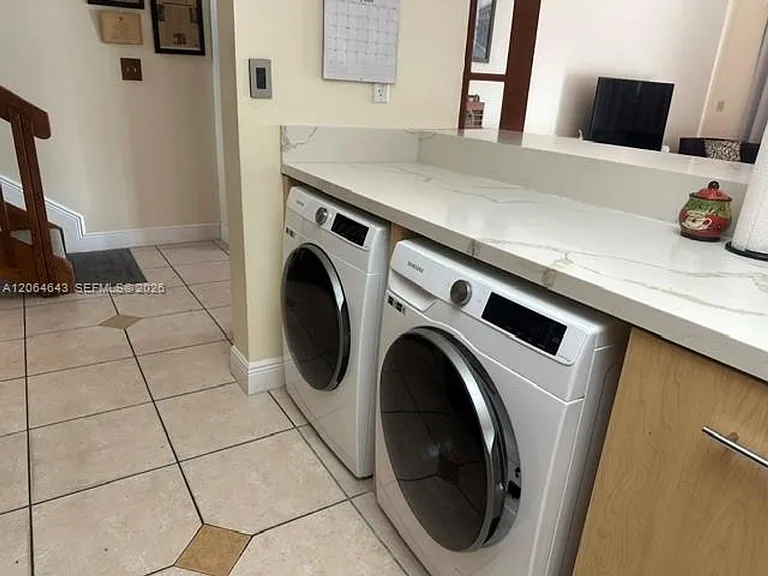 8999 SW 133rd Ct #Townhouse B — Photo 15