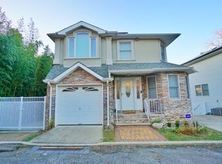 5475 Arthur Kill Rd #B, Staten Island, NY 10307