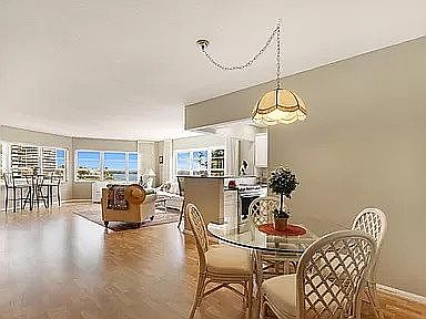 2nd image of 28 Yacht Club Dr APT 310