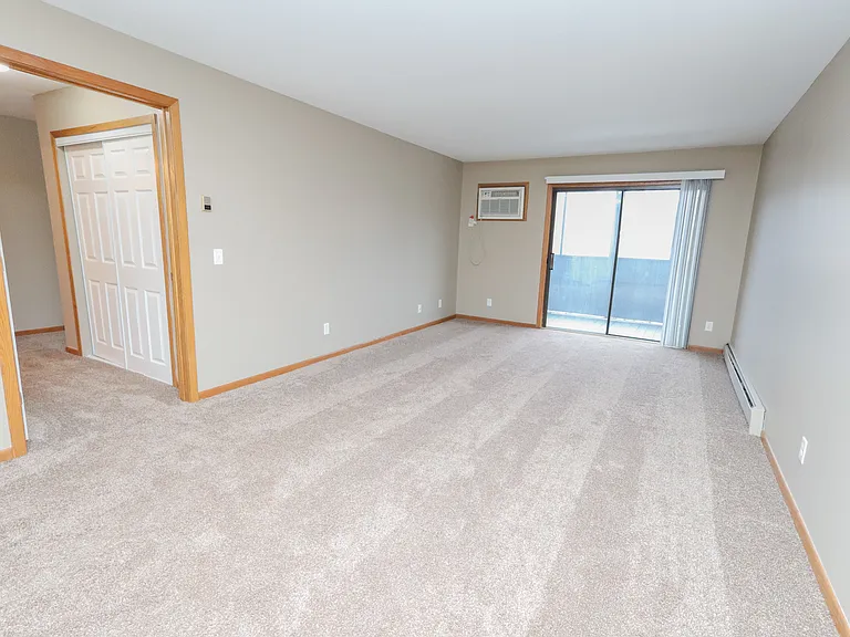 Kaposia Valley Apartments — Photo 44