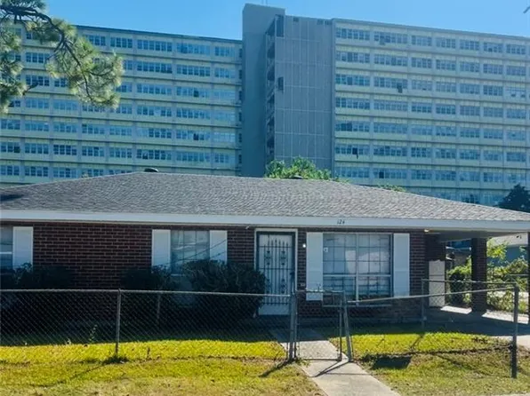 124 Prince Collins St, Houma, LA 70364