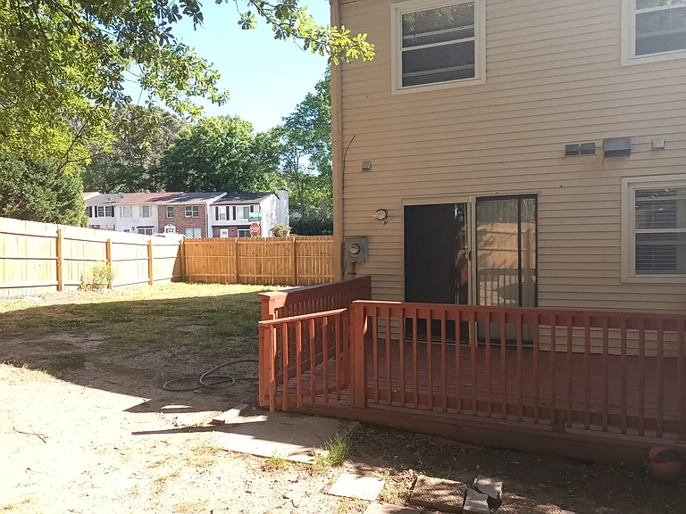 8805 Long Beach Cir — Photo 14