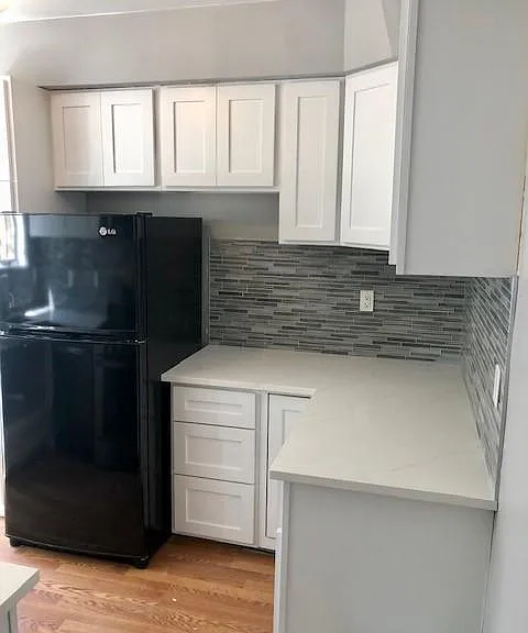 1503 Newfield Ln — Photo 9
