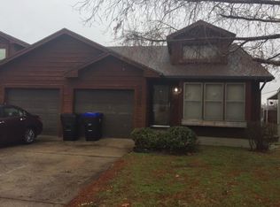 3514 SW Eveningside Dr, Topeka, KS 66614