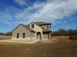 702 Royse Ridge Rd, Ennis, TX 75119