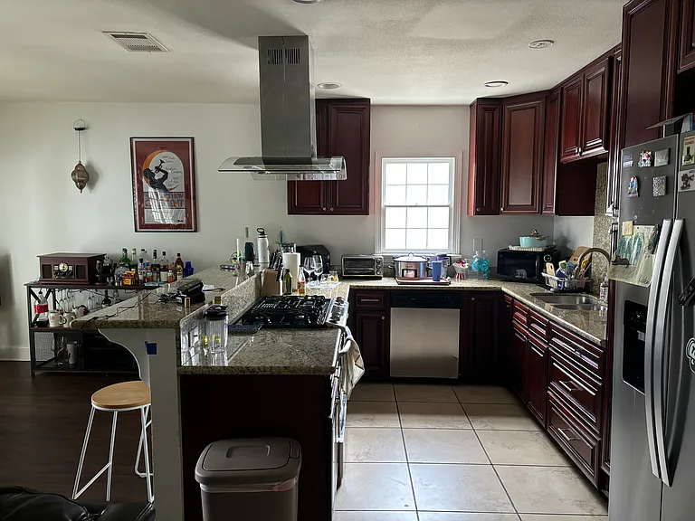 5 Neron Pl — Photo 3