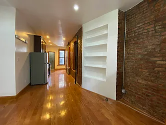 Rented by Best Apartments North Inc