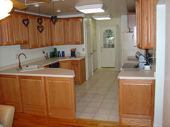Spacious, Updated Kitchen