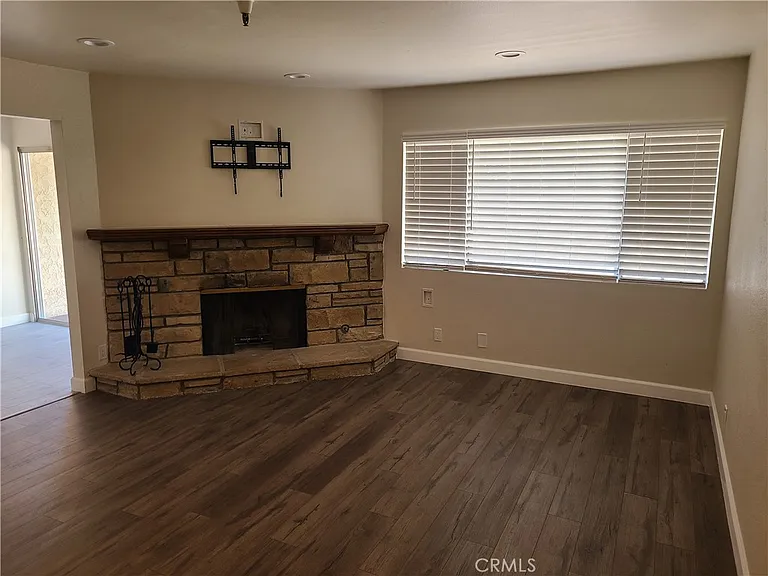 8465 Kington Way #15 — Photo 5