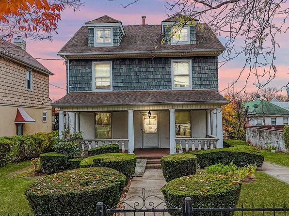 1130 85th St, Brooklyn, NY 11228