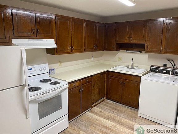 5th image of 5520 Beavercrest Dr APT 2