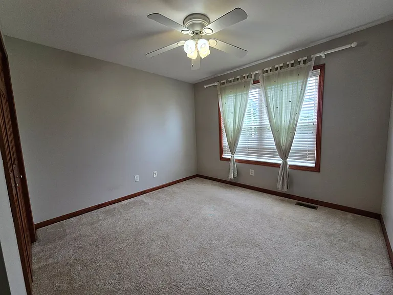 7 Carleton Ct — Photo 21