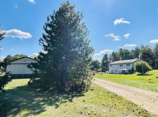 W5271 Elk Rd, Montello, WI 53949