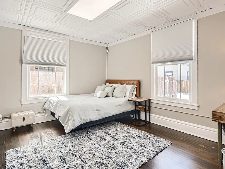 1207 Court St — Photo 12