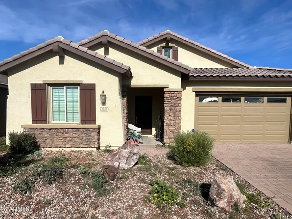 2828 W Patagonia Ct, San Tan Valley, AZ 85142