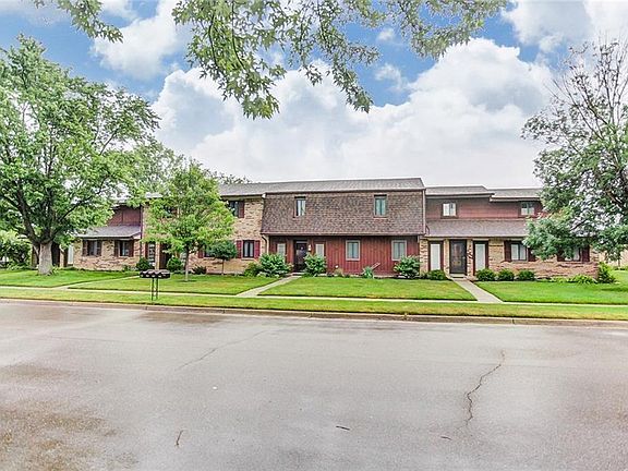 2nd image of 598 Thoma Pl
