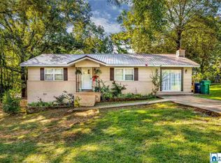 19 Forrest Dr, Springville, AL 35146