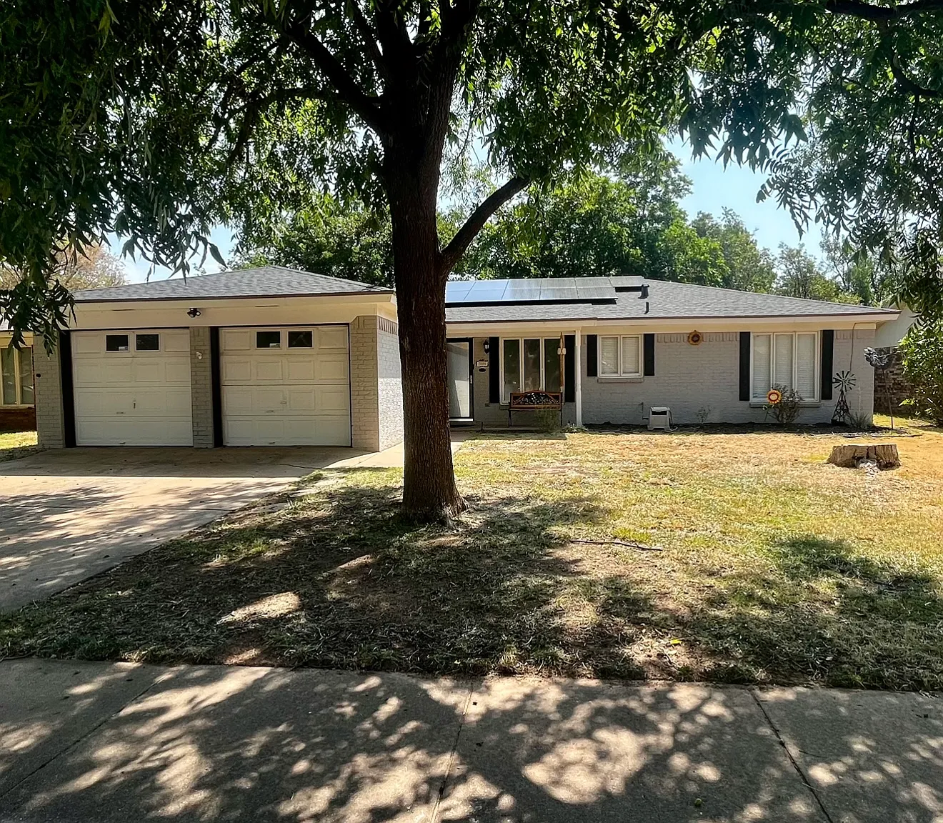 7009 Wayne Avenue - 1 — Photo 1