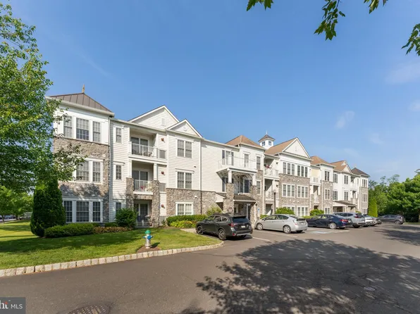 4104 Lilac Ct, Lansdale, PA 19446