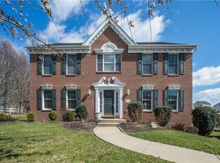 5801 Longview Cir, Bridgeville, PA 15017