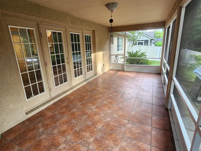 1415 Bent Oaks Blvd — Photo 11