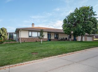 502 Titan Rd, Hinton, IA 51024