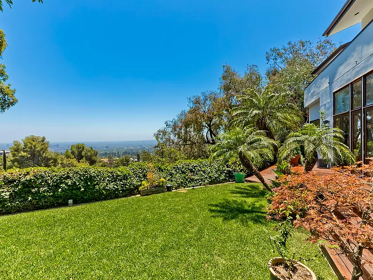 1414 Summitridge Dr — Photo 41