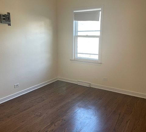 4th image of 2351 Burr Oak Ave