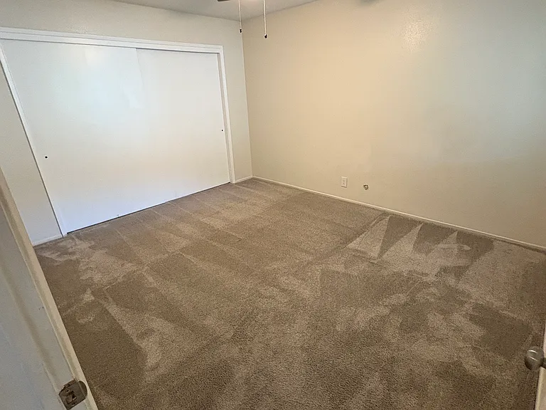 1170 Leff St — Photo 4