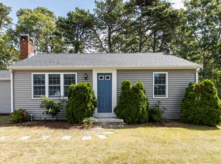 48 Phyllis Dr, South Yarmouth, MA 02664