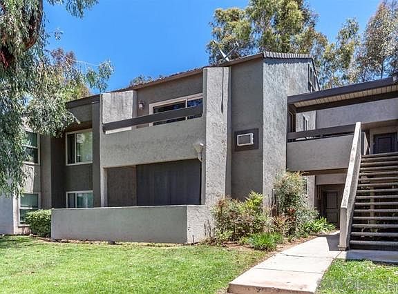 5th image of 1350 N Escondido Blvd N Unit 18