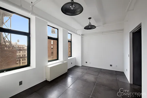 Rented by City Connections Realty | media 5