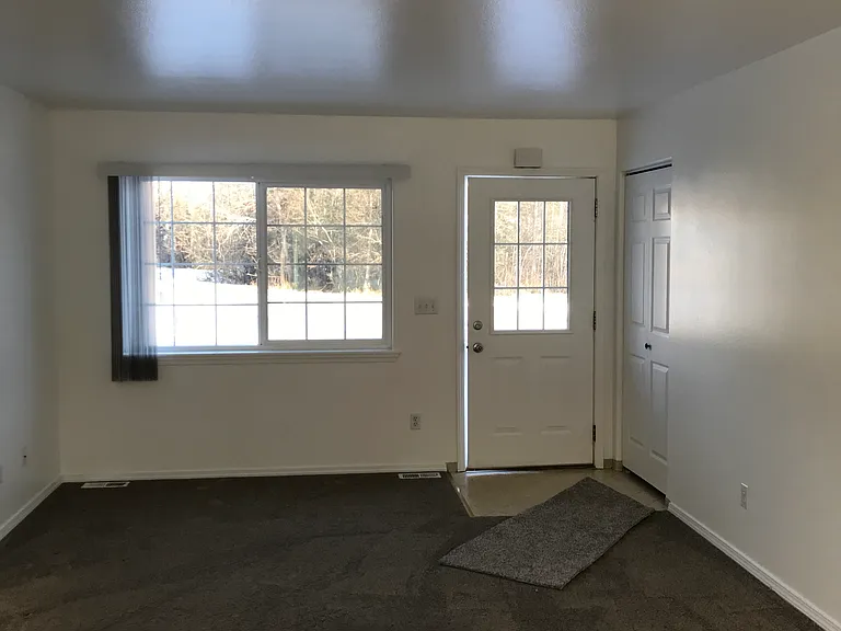 3321 N Sund Ct — Photo 10