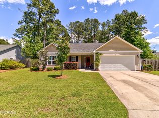 4214 Saddlebrook Dr, Castle Hayne, NC 28429
