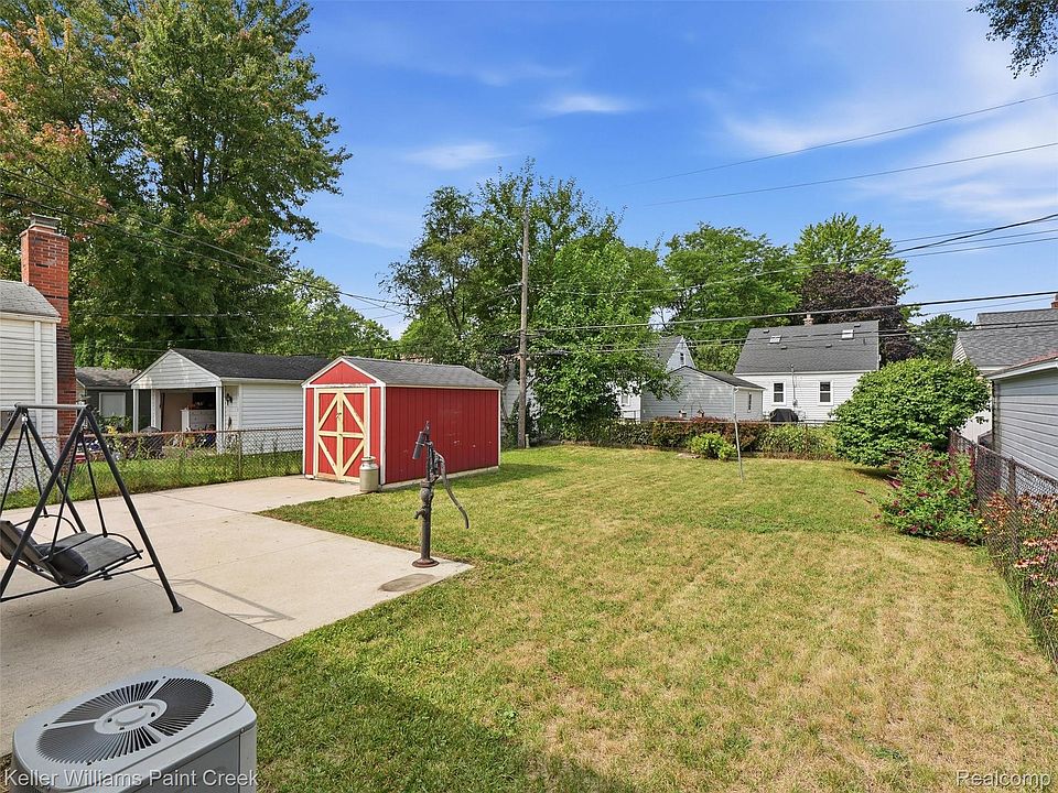 905 N Kenwood Ave, photo 28